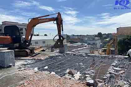 Tháo dỡ công trình xây dựng, không giới hạn ở nhà ở hay nhà xưởng