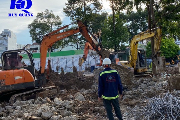 Phá dỡ công trình tại Long Đức, giải phóng mặt bằng nhanh cho quy mô nhỏ và vừa