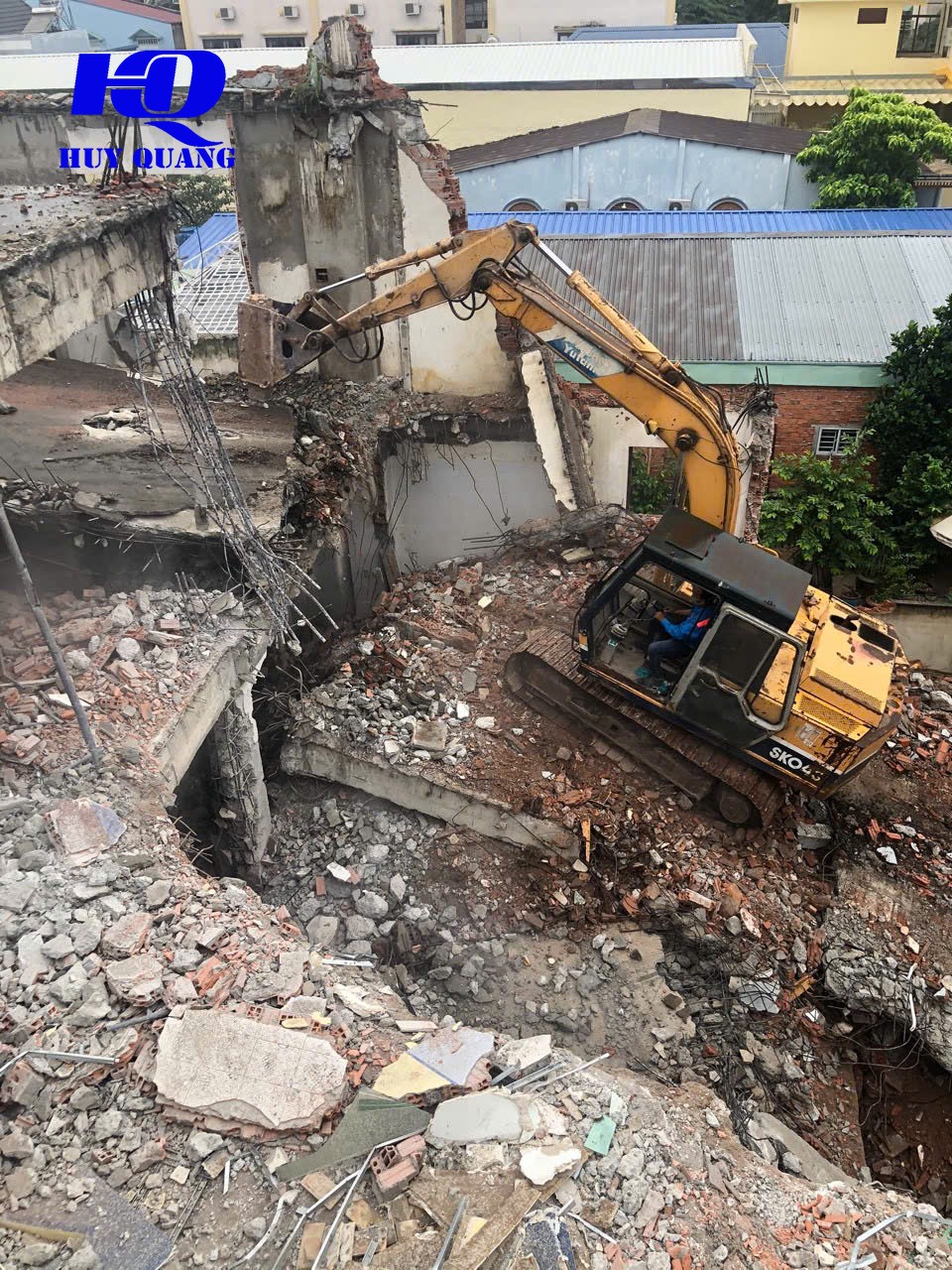 Đục Phá Bê Tông Hóc Môn 2026 - Thi Công Nhanh, Không Rung Lắc
