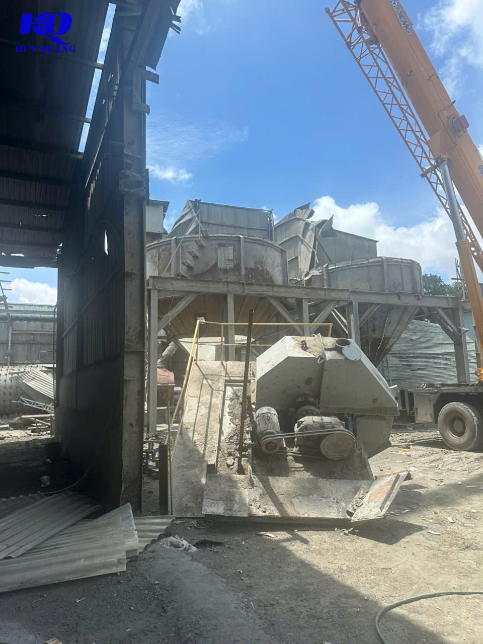 Tháo dỡ thiết bị silo và kết cấu thép nhà xưởng tại Thuận An, Bình Dương